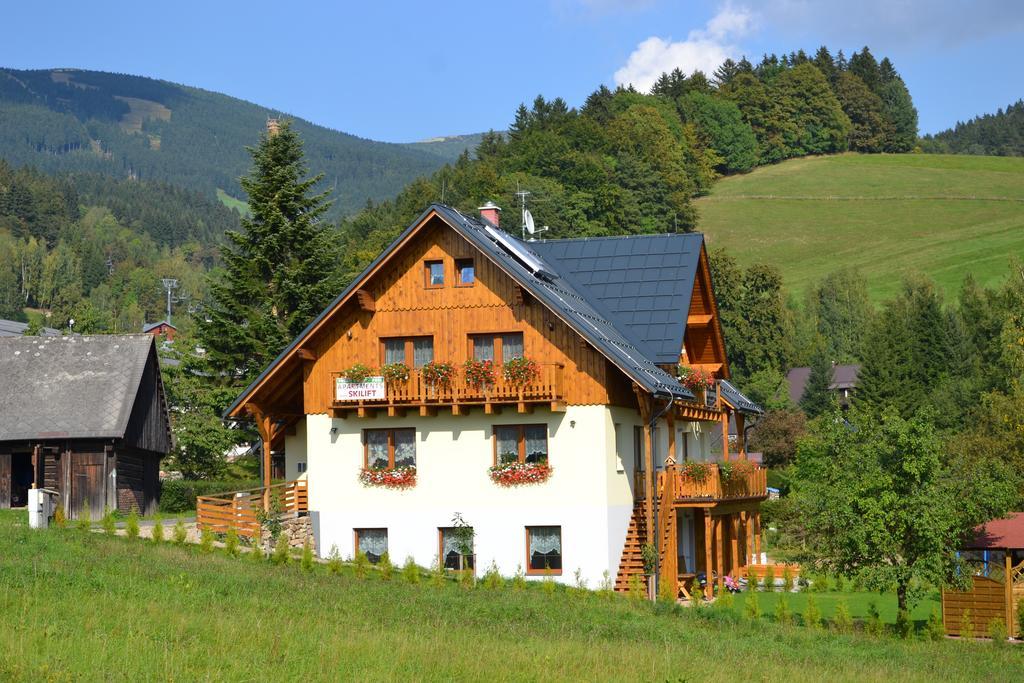 Apartmany Ski Lift Рокицани Экстерьер фото